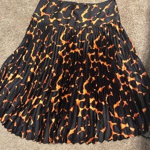 Target 1X Stylish Black and Orange Pleated Skirt